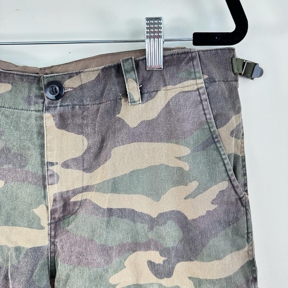 Drops Milano Camouflage Cargo Shorts - Picture 2 of 6